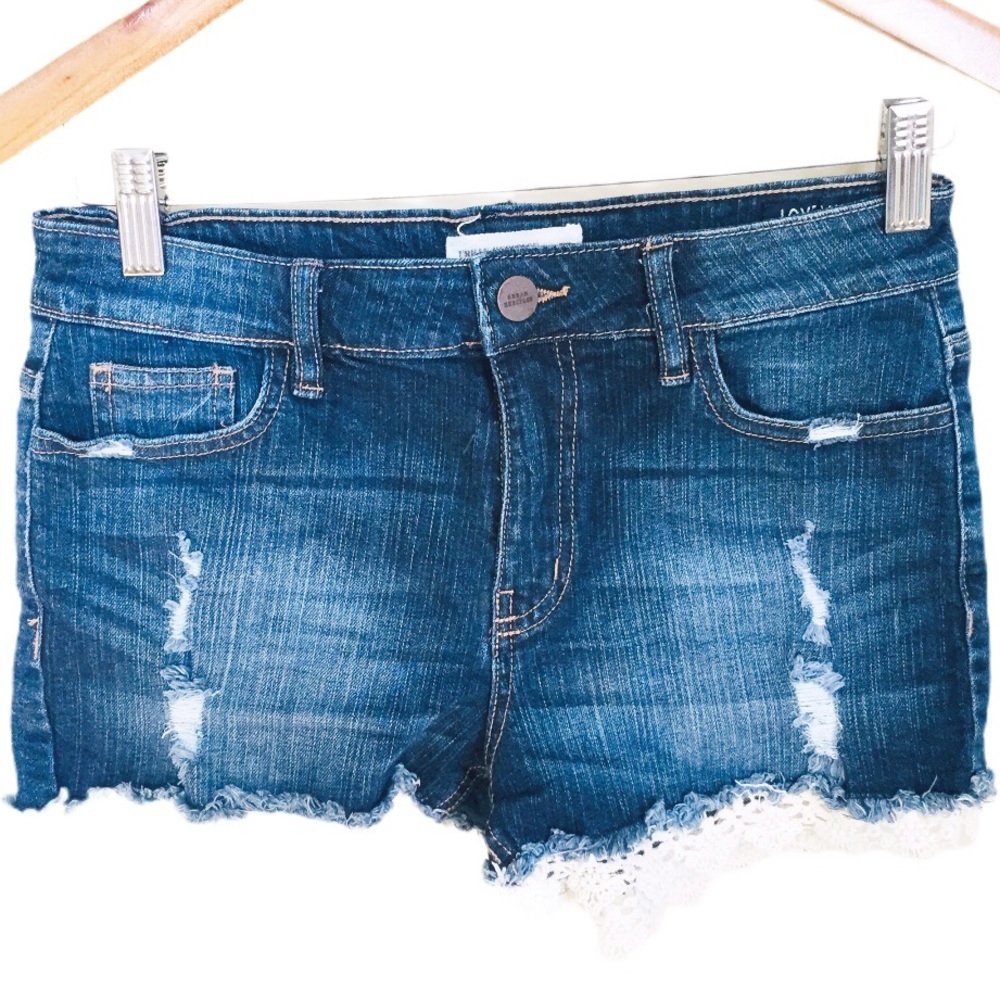 URBAN HERITAGE High Rise Lace Trim Denim Shorts Jean Blue 7 Distressed Bohemian